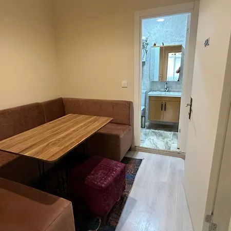Golden Tulip Hotel apartamentowy Stambuł
