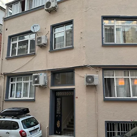 Apartahotel Golden Tulip 4*