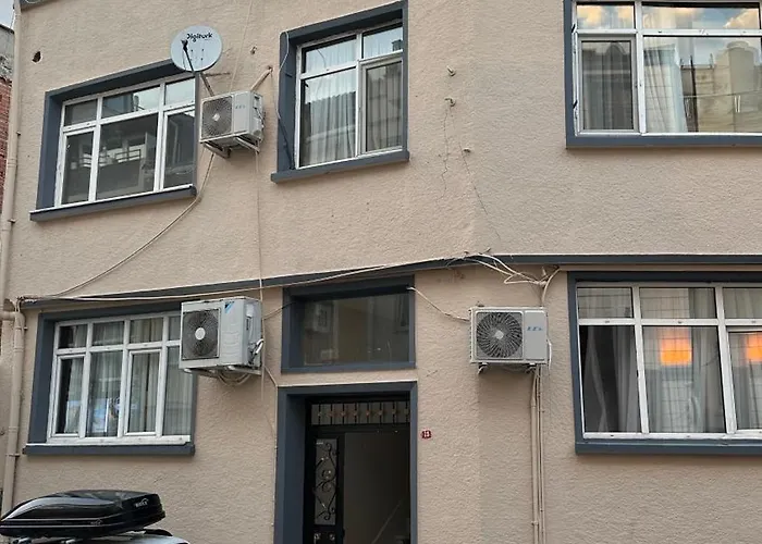 Apartahotel Golden Tulip 4*