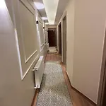 Golden Tulip 4*